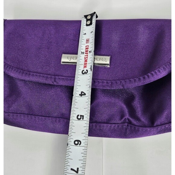 Younique Small Purple Silver Chain Crossbody Purse Clutch - Picture 5 of 8